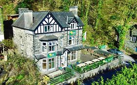 The Vagabond Bunkhouse